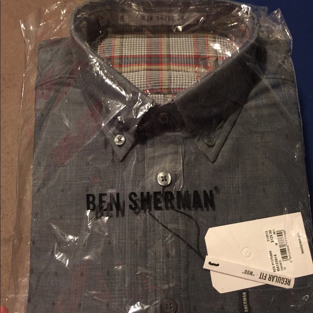 Ben Sherman dress shirt size M. NWT